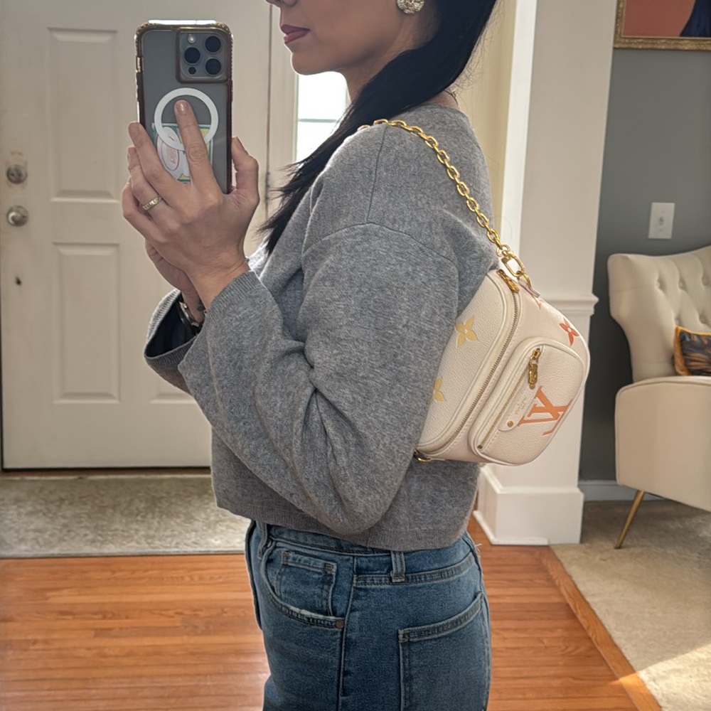 Louis Vuitton Empreinte Monogram Giant Mini By The Pool Bumbag Cream Saffron - Picture 12 of 13